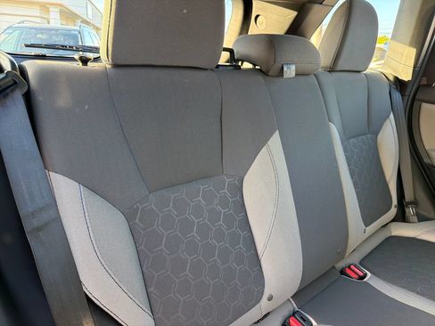 Certified 2025 Subaru Forester AWD/4WD image 31