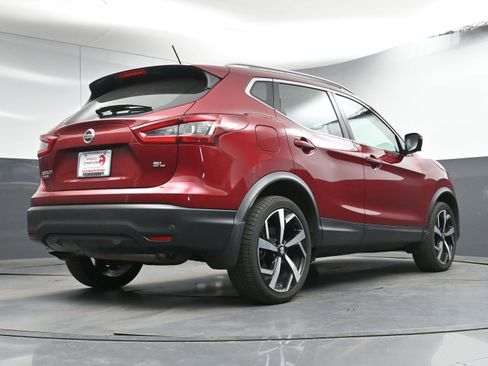 Used 2020 Nissan Rogue Sport SL w/ Premium Package image 29