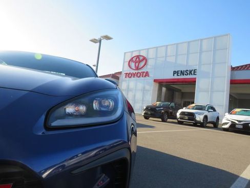 Certified 2024 Toyota GR86 image 4