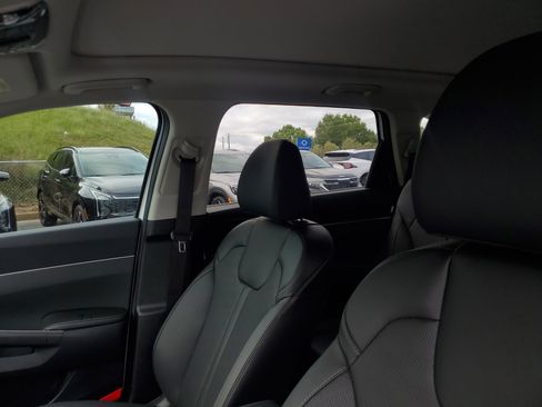 New 2026 Kia Sorento S w/ S Panoramic Sunroof Package image 16