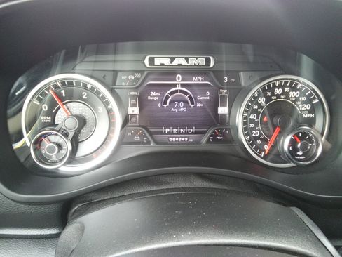 Used 2020 RAM 2500 Laramie image 15