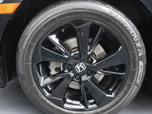 Used 2024 Honda Odyssey Sport image 12