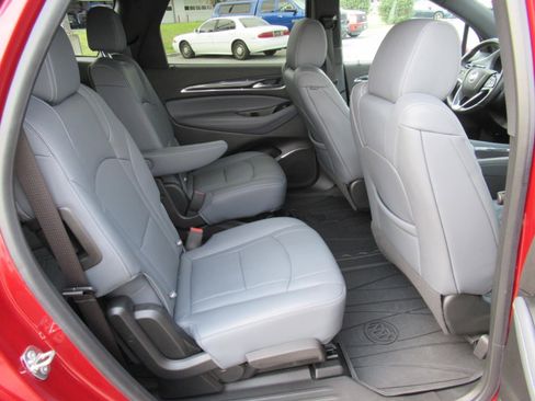 Used 2023 Buick Enclave Essence w/ Experience Buick Package FWD image 30