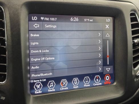 Used 2020 Jeep Compass Trailhawk AWD/4WD image 48