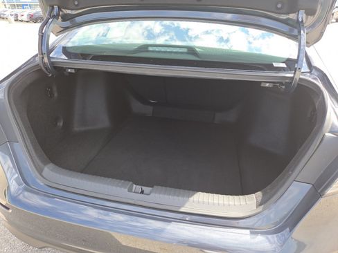 Used 2023 Honda Accord EX image 19