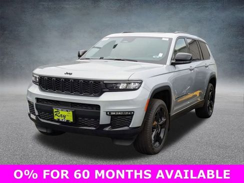 New 2025 Jeep Grand Cherokee L Limited w/ Black Appearance Package image 3