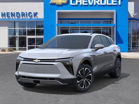 New 2026 Chevrolet Blazer EV LT image 8