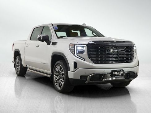 Used 2023 GMC Sierra 1500 Denali Ultimate AWD/4WD image 8