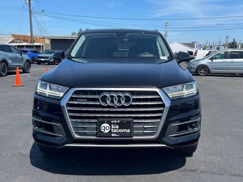 Used 2018 Audi Q7 3.0T Prestige AWD/4WD image 4