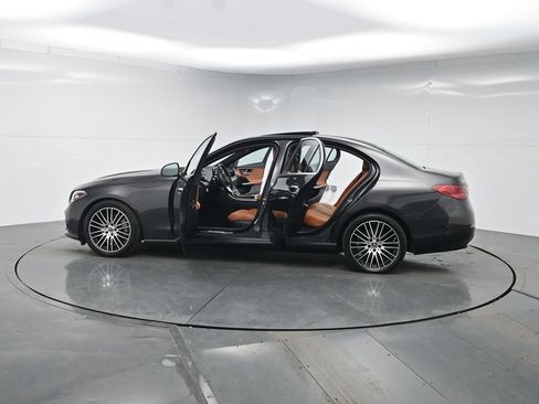Used 2023 Mercedes-Benz C 300 4MATIC Sedan image 45