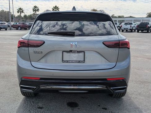 Certified 2025 Buick Envision Sport Touring image 6