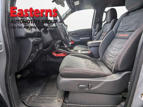 Used 2024 Nissan Frontier PRO-4X w/ Technology Package AWD/4WD image 14