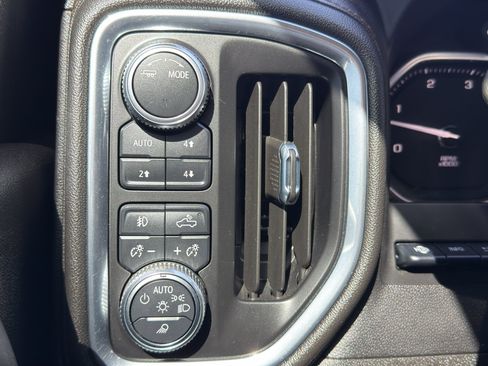 Used 2023 GMC Sierra 2500 AT4 w/ AT4 Preferred Package AWD/4WD image 22