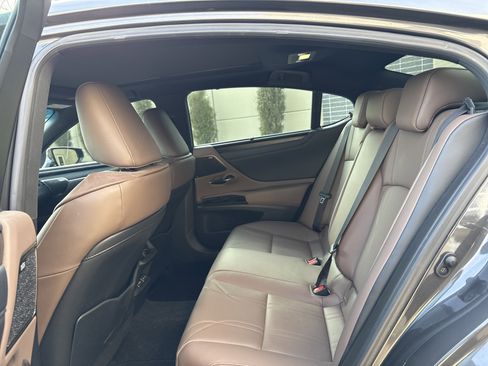 Certified 2024 Lexus ES 350 Ultra Luxury image 31