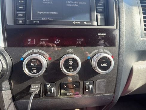 Used 2019 Toyota Sequoia Limited image 20