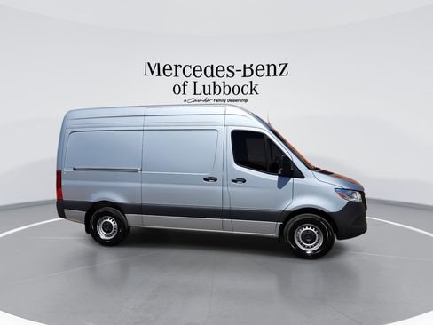 New 2025 Mercedes-Benz Sprinter 2500 image 9