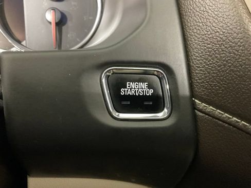 Used 2017 GMC Acadia Denali w/ Technology Package FWD image 23