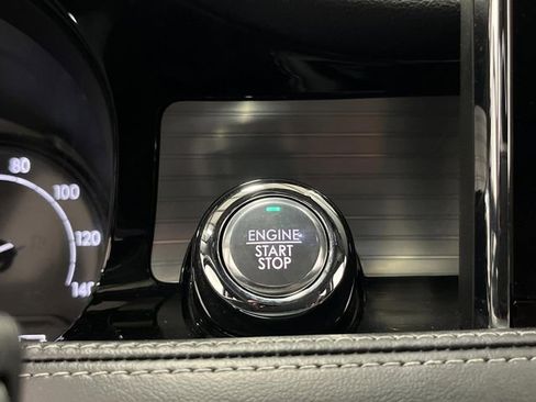 Used 2022 Lincoln Corsair AWD w/ Premium Package image 25