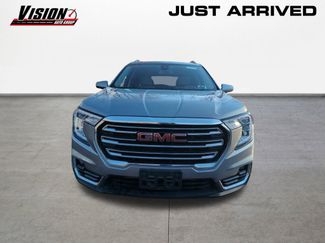 Used 2023 GMC Terrain SLT w/ LPO, Floor Liner Package video 2