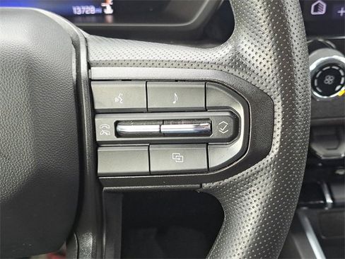 Used 2023 Chevrolet Colorado W/T w/ Advanced Trailering Package image 19