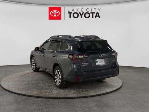 Used 2021 Subaru Outback Premium AWD/4WD image 5