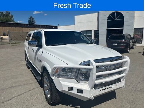 Used 2016 RAM 1500 Laramie AWD/4WD image 3