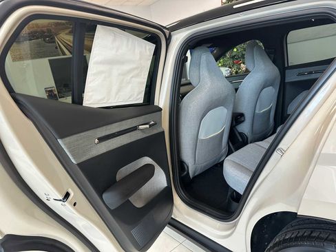 New 2026 Volvo EX30 Ultra image 14