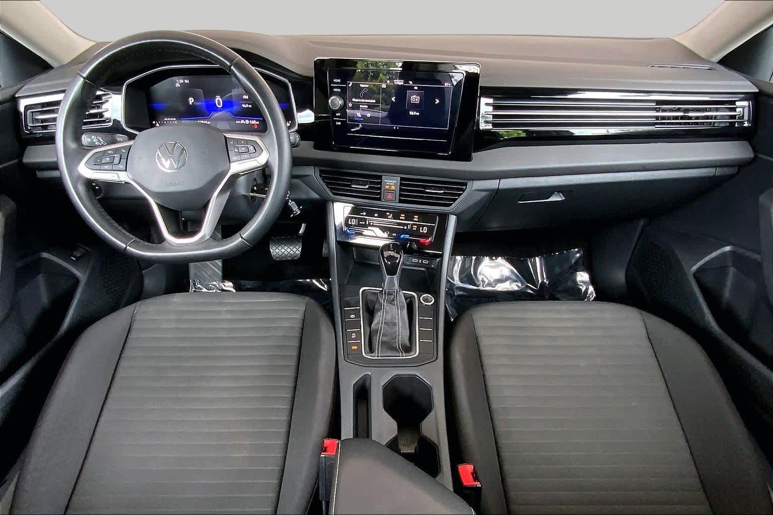 Used 2025 Volkswagen Jetta S FWD image 14