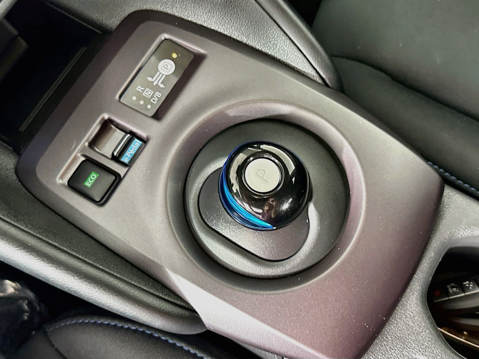 Used 2023 Nissan Leaf S FWD image 17