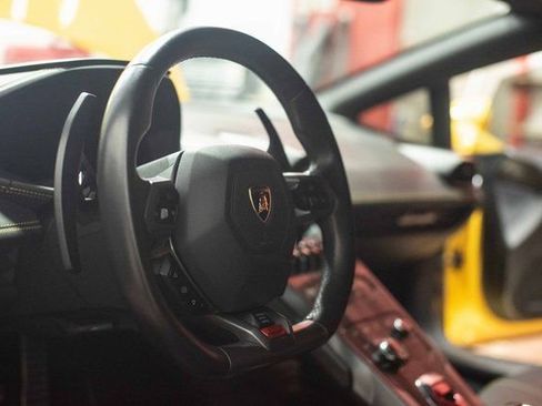 Used 2015 Lamborghini Huracan LP 610-4 image 81