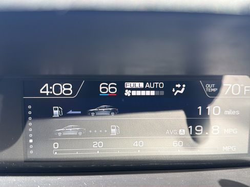 Used 2023 Subaru Crosstrek 2.5i Limited AWD/4WD image 15