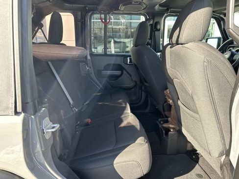 Used 2021 Jeep Wrangler Unlimited Sport image 16