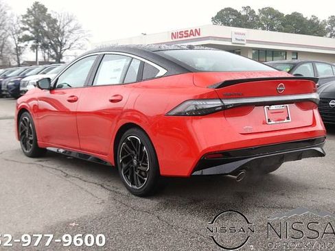 New 2026 Nissan Sentra SR image 5