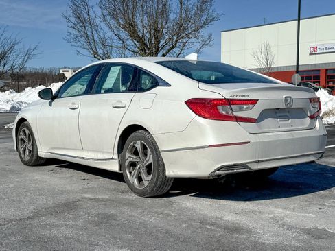 Used 2020 Honda Accord EX image 4
