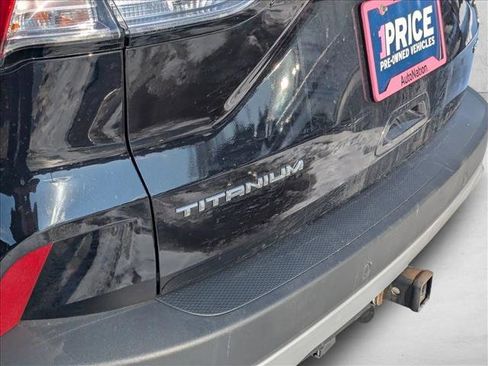 Used 2022 Ford Escape Titanium w/ Class II Trailer Tow Package image 13