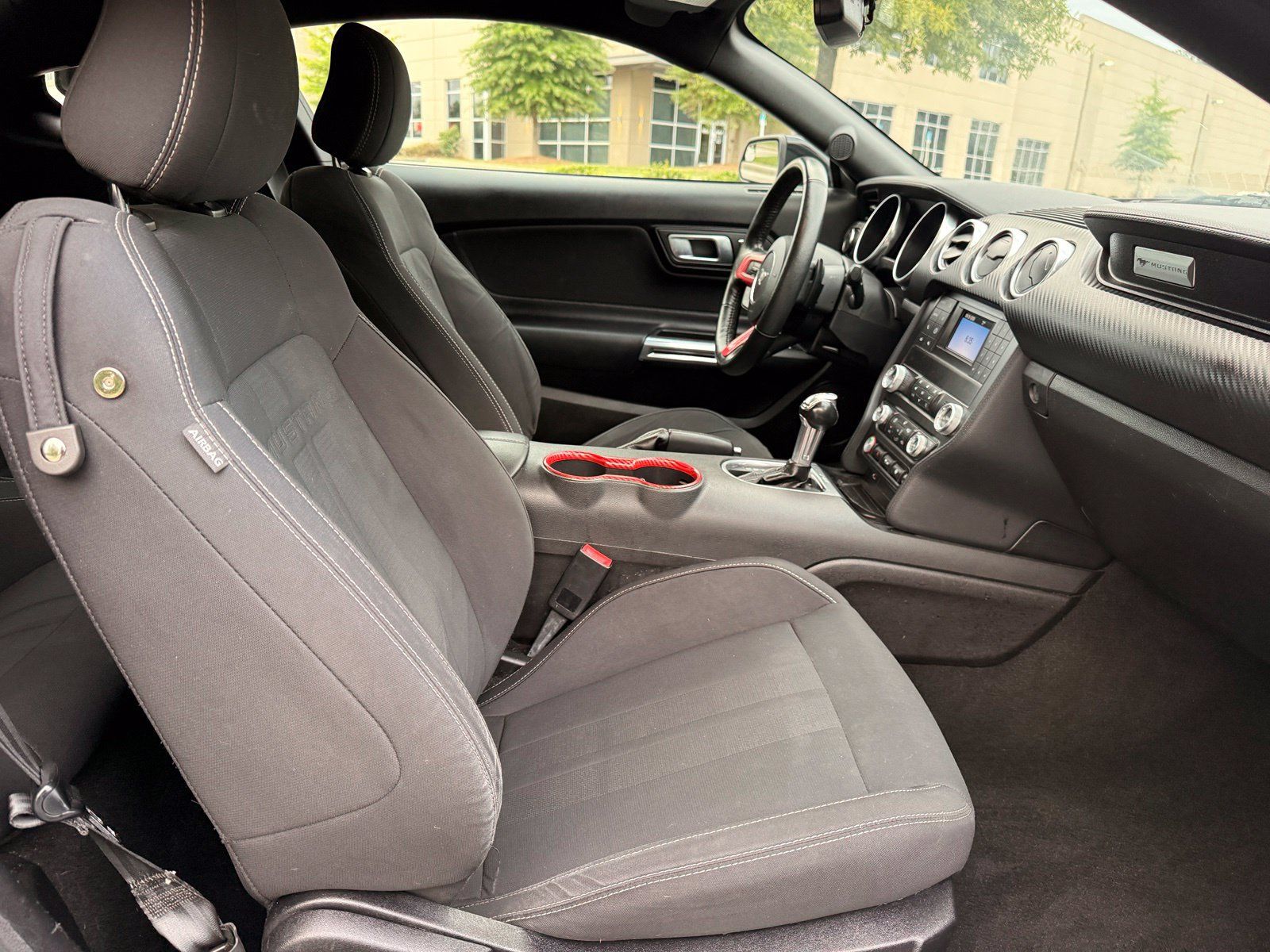 Used 2019 Ford Mustang Coupe RWD image 35