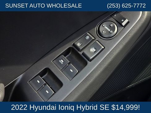 Used 2022 Hyundai Ioniq SE FWD image 23