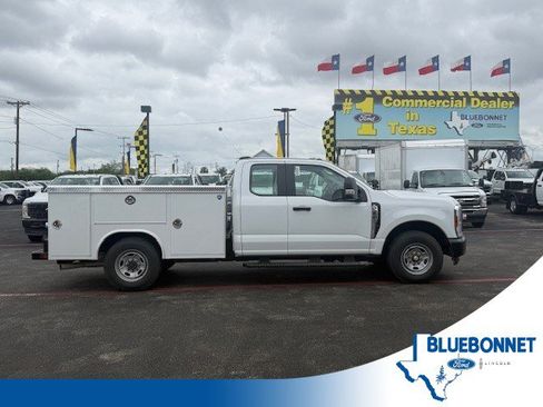 New 2026 Ford F250 XL RWD image 1
