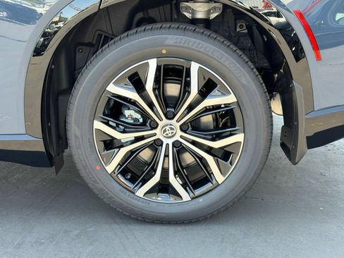 New 2026 Toyota Crown Signia AWD/4WD image 18