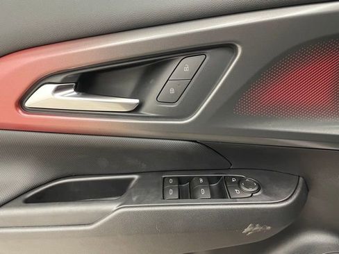 New 2026 Chevrolet Equinox EV RS FWD image 11