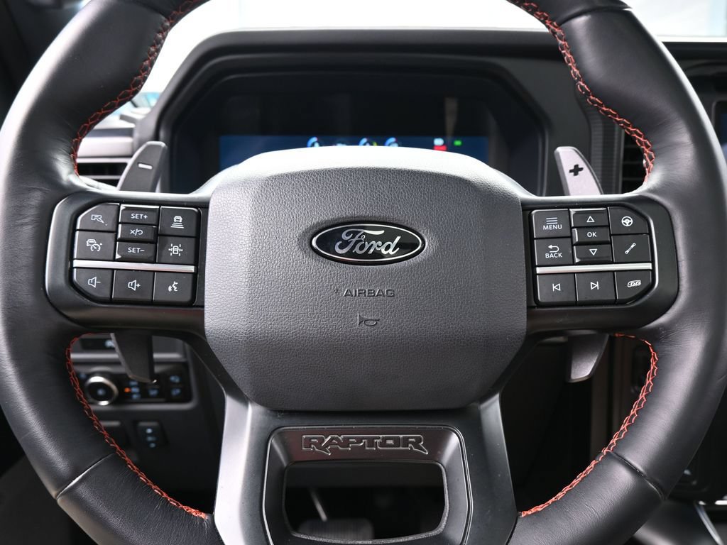 Used 2025 Ford F150 Raptor AWD/4WD image 32