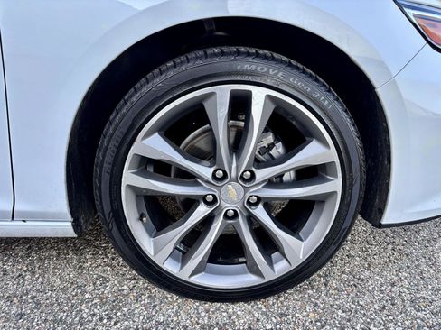 Used 2023 Chevrolet Malibu LT image 15