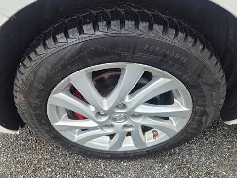 Used 2012 MAZDA MAZDA3 i Touring FWD image 36