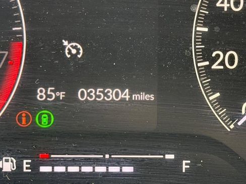 Used 2023 Honda Civic Sport image 18