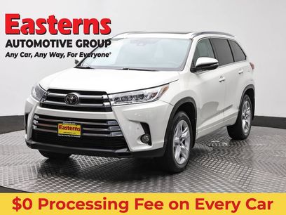 Used 2017 Toyota Highlander Limited Platinum