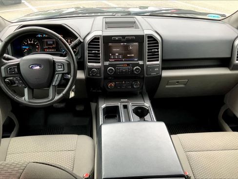 Used 2015 Ford F150 XLT w/ Equipment Group 302A Luxury AWD/4WD image 15