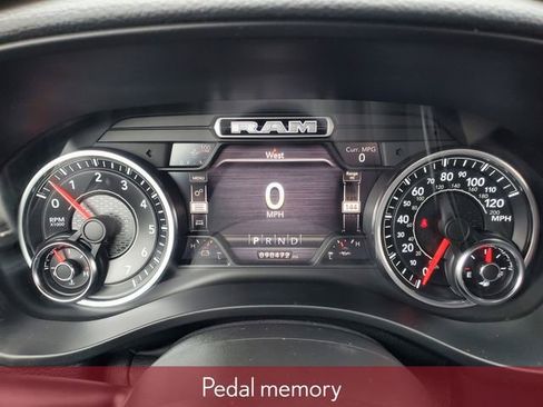 Used 2020 RAM 1500 Laramie w/ Sport Appearance Package AWD/4WD image 22