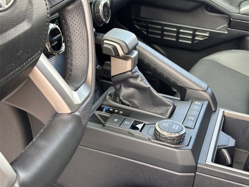 New 2025 Toyota 4Runner Limited image 12