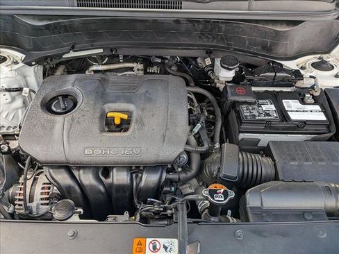 Used 2022 Kia Seltos LX image 25