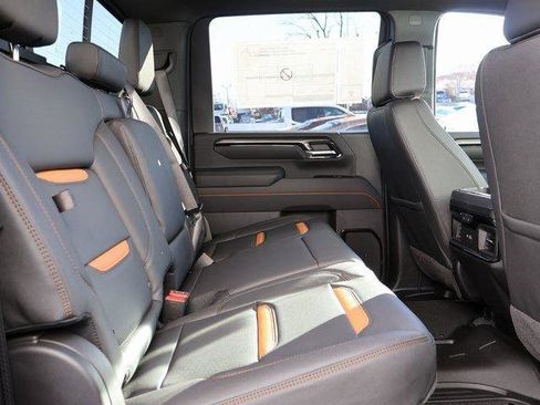 New 2026 GMC Sierra 2500 AT4 w/ AT4 Premium Plus Package AWD/4WD image 11